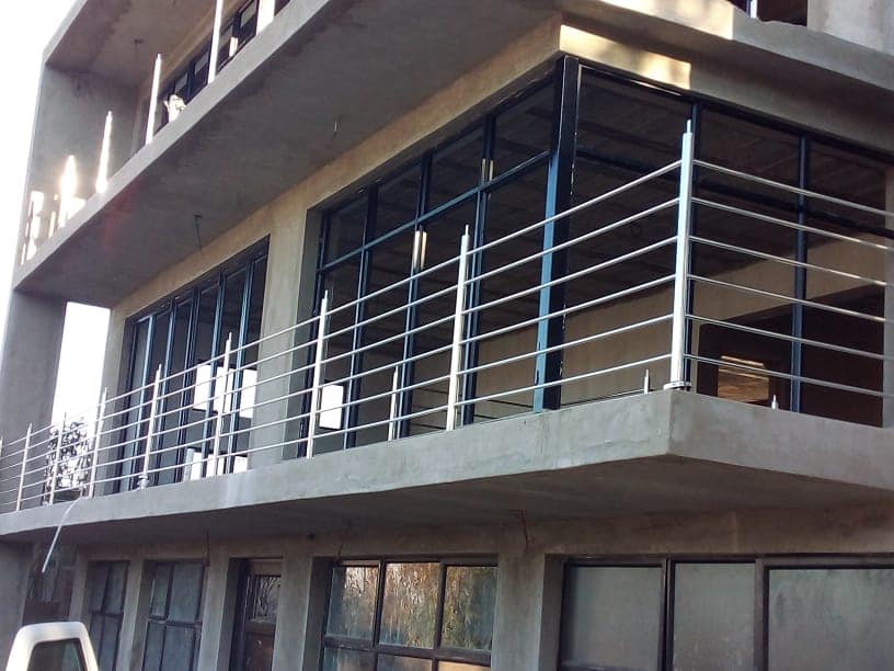 Stainless steel balustrade on building